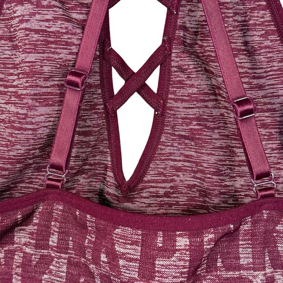 PINK Victoria’s Secret Small Cool & Comfy Strappy Bralette Halter Adjustable - Picture 4 of 6